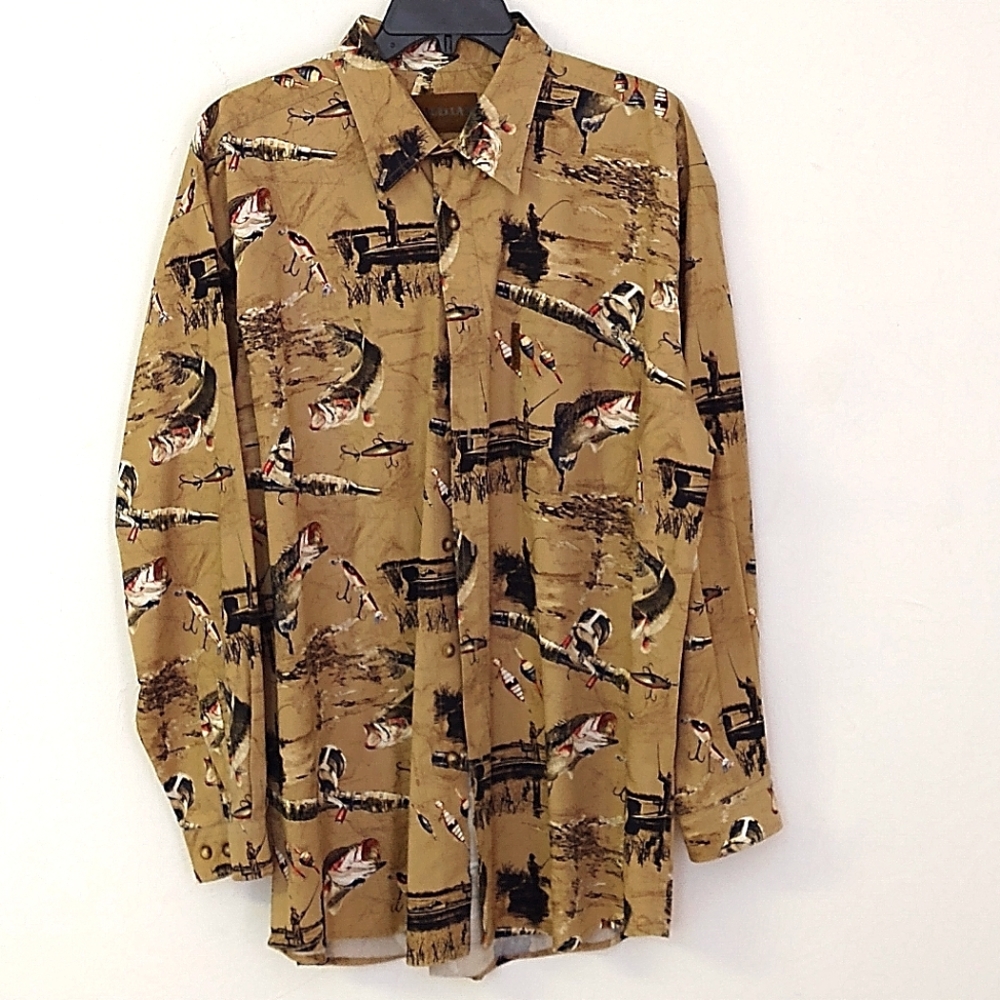 Magellan Sportswear Button Down Shirt NWOT